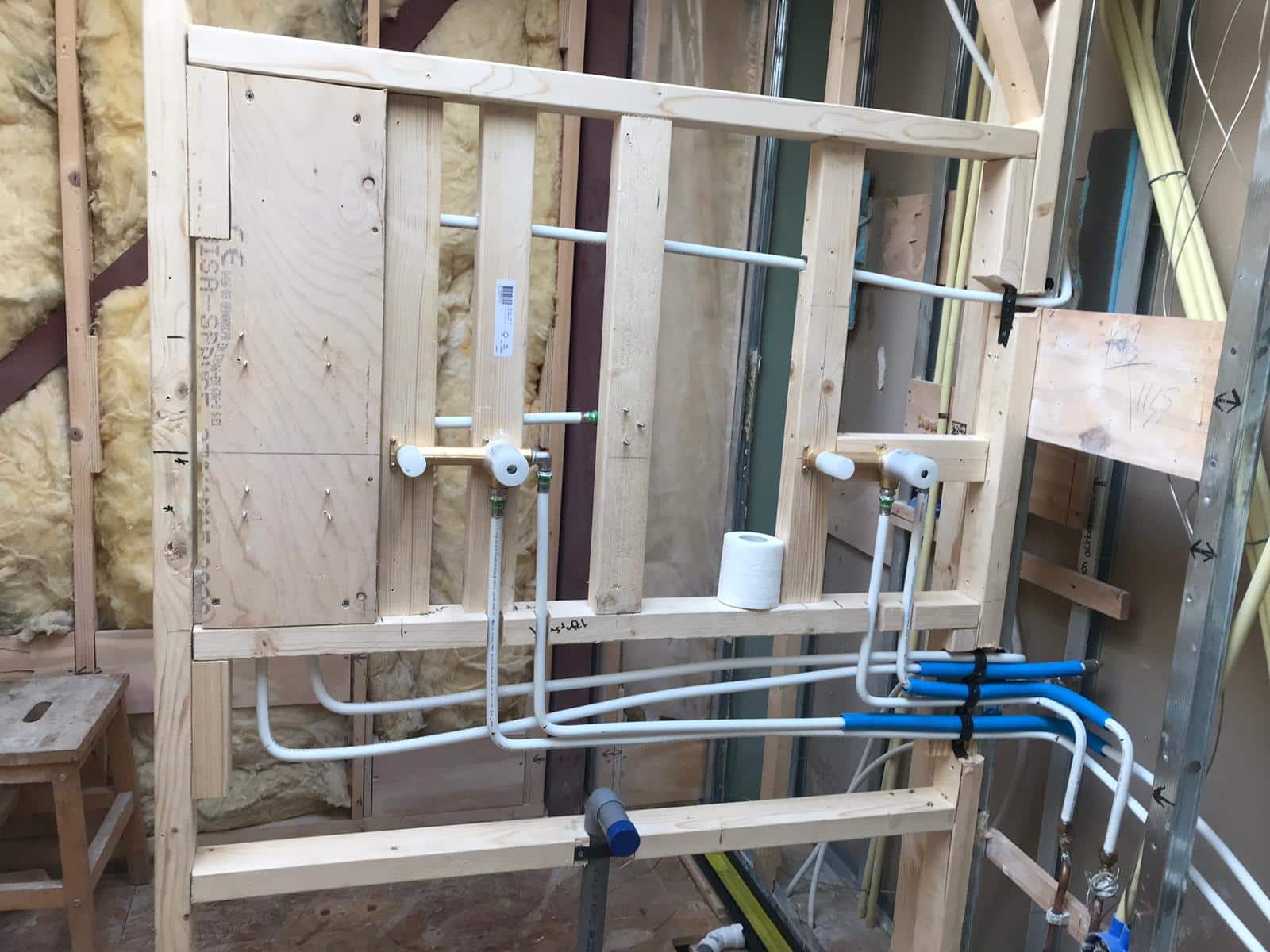 Loodgieter Zaandam spoort lekkage op in badkamer en voert directe reparatie uit